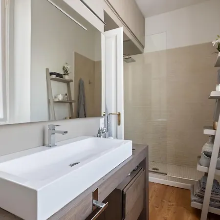 Refined And Classic In Cadorna Milan
